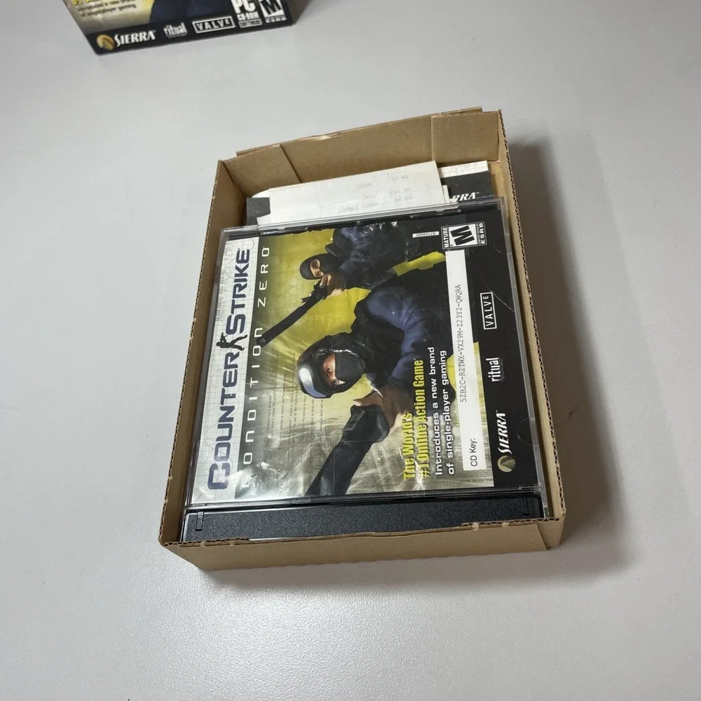 Counter-Strike Condition Zero PC CD-ROM Game Valve Sierra FPS Shooter Box